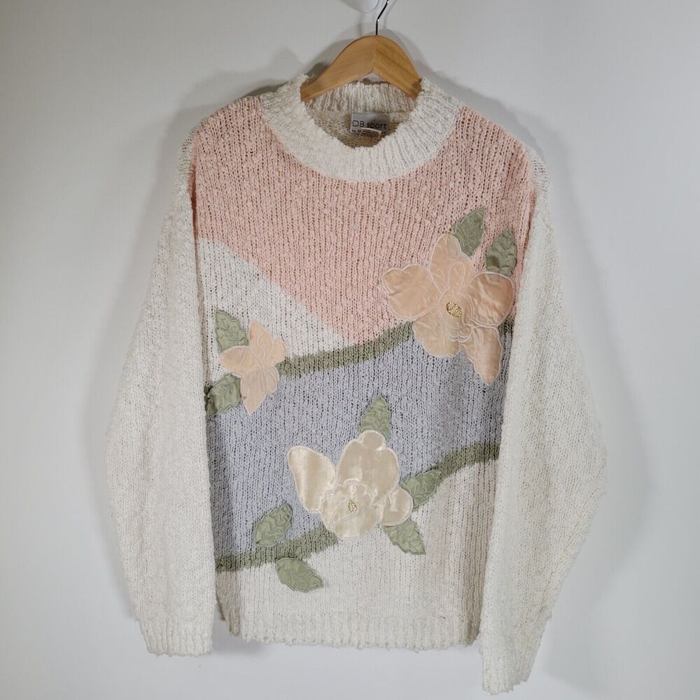Vintage DB Sport White Floral Sweater Sz M Applique Retro Pastel Nubby Knit